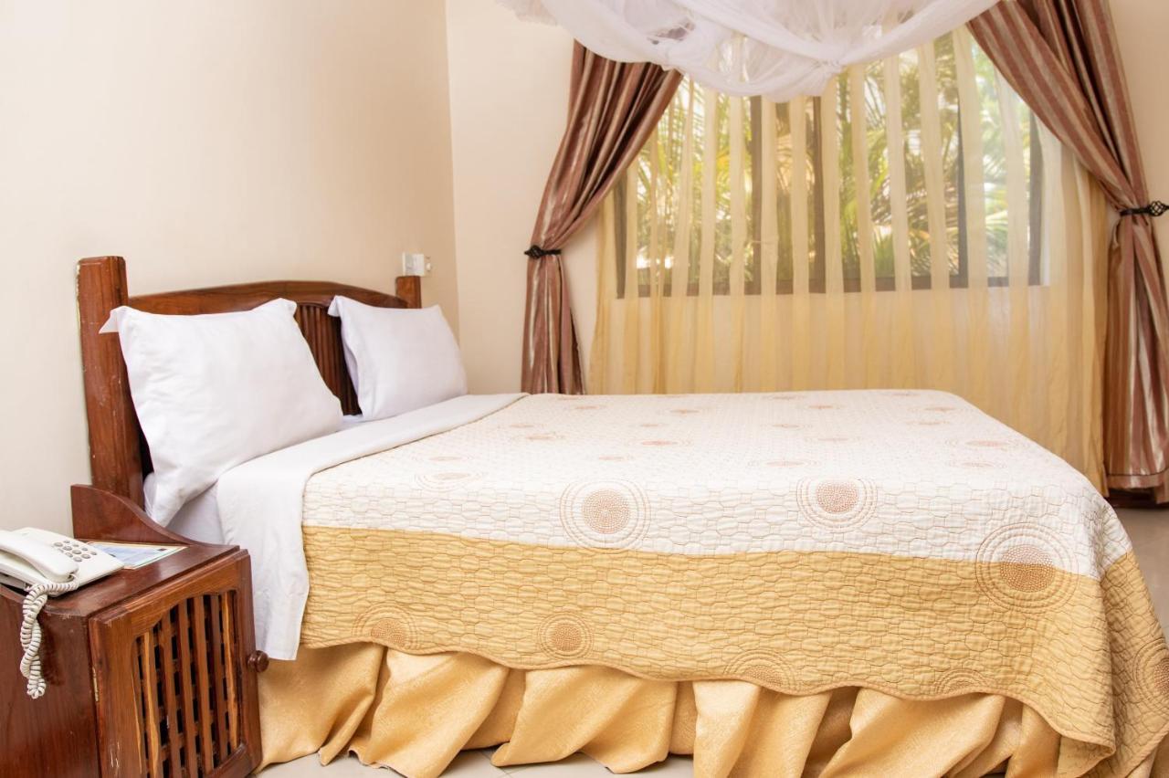 Briston Hotel Arusha Exterior photo