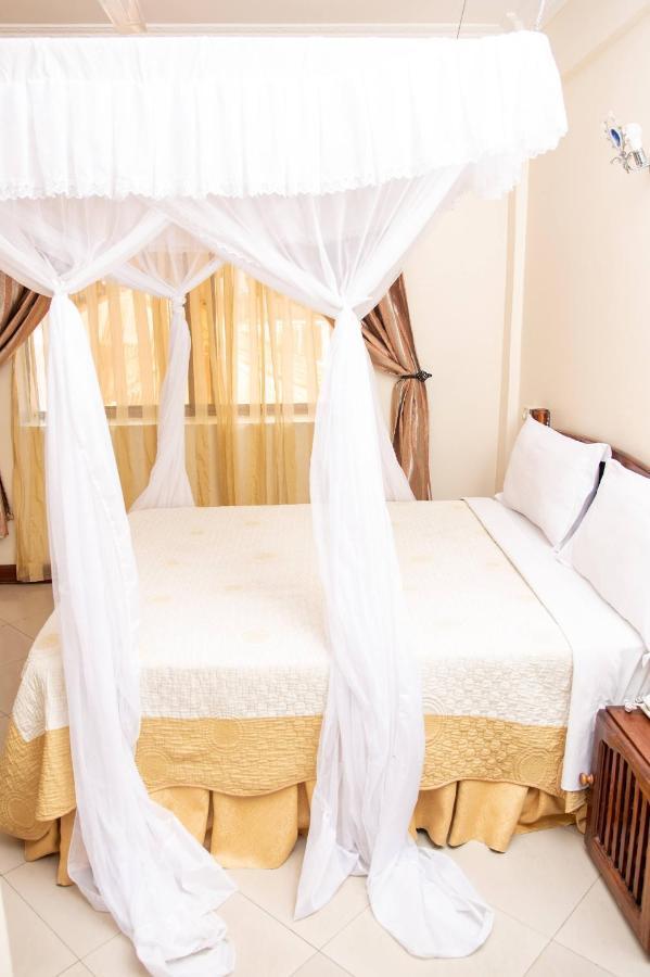 Briston Hotel Arusha Exterior photo
