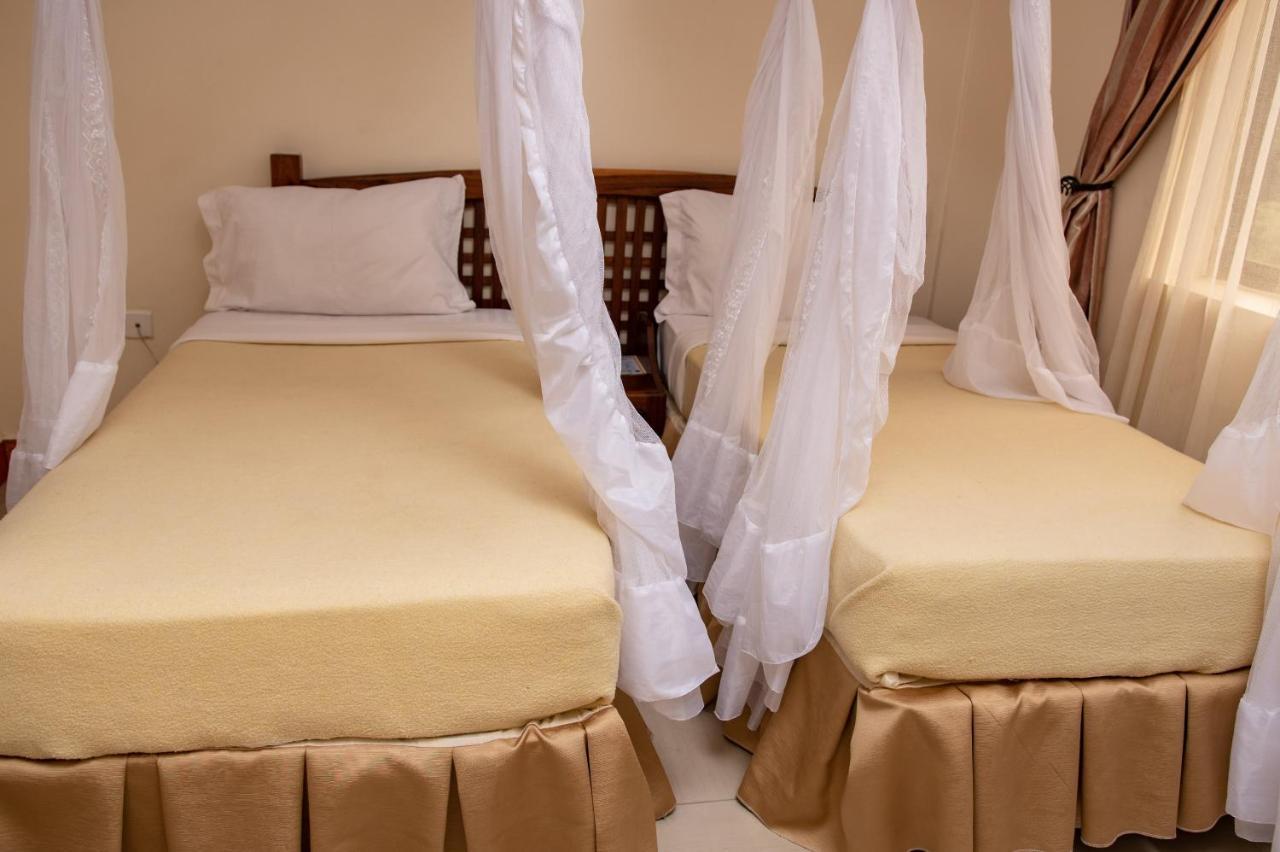 Briston Hotel Arusha Exterior photo