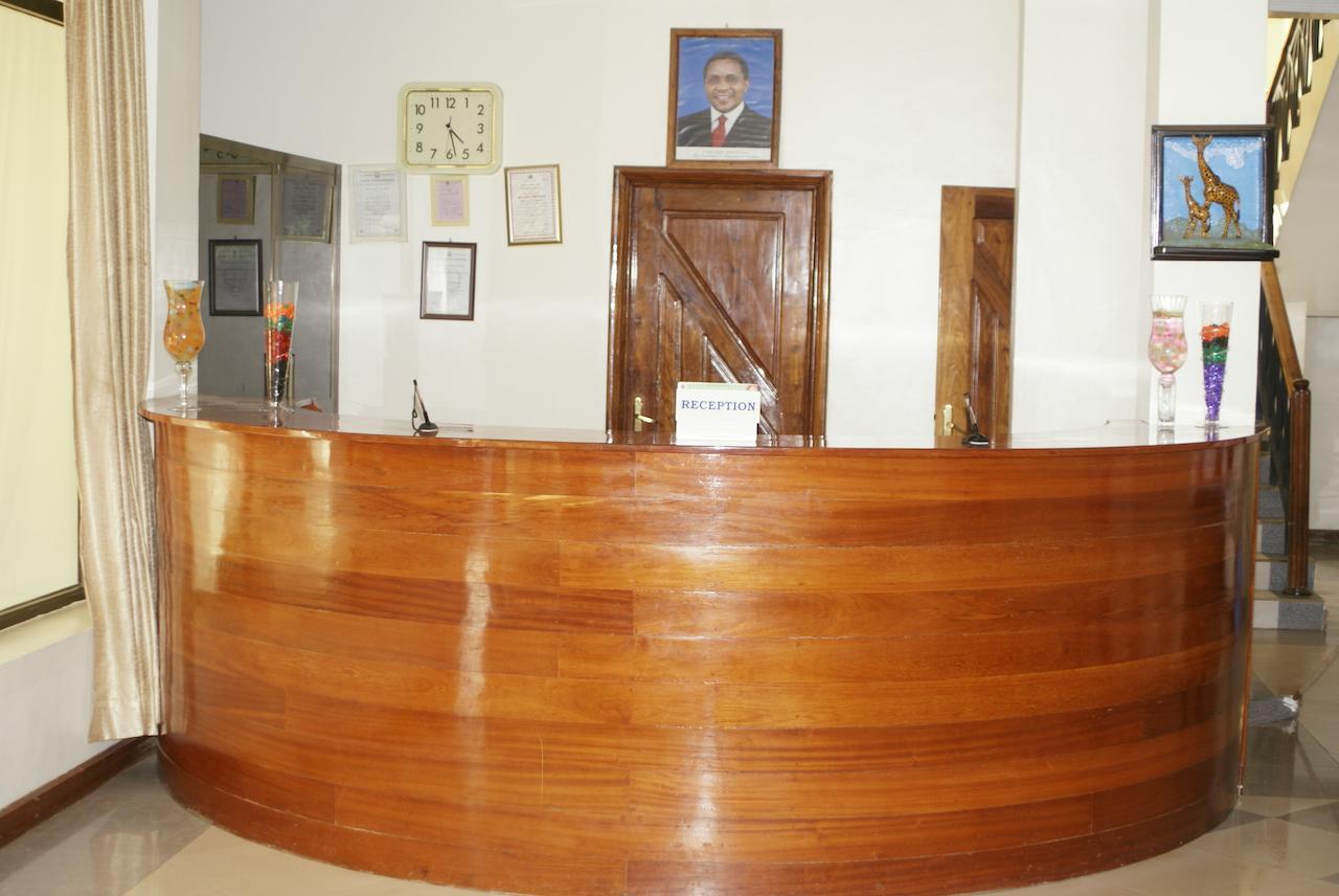 Briston Hotel Arusha Exterior photo